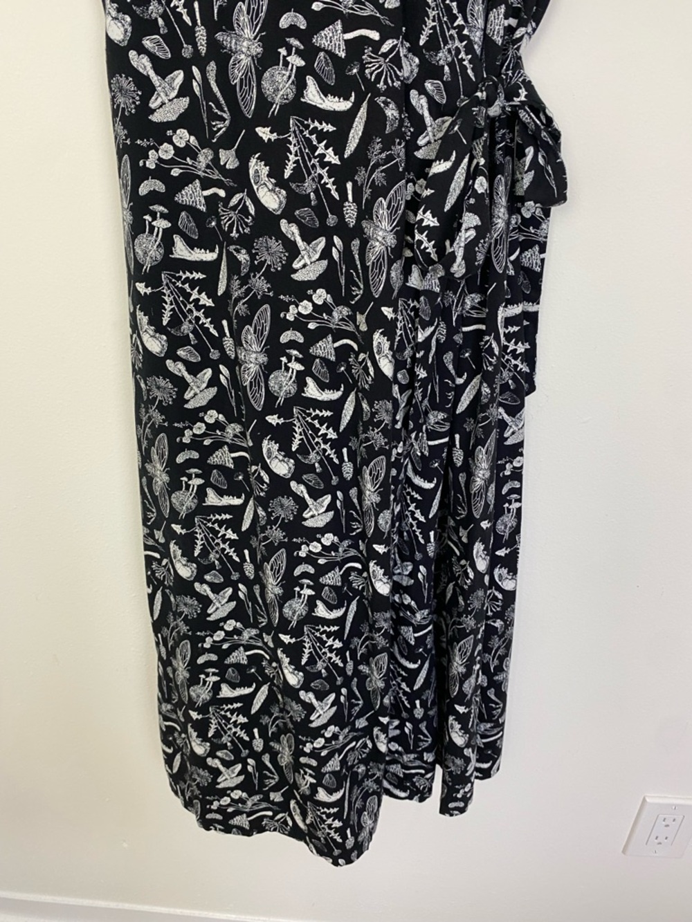 Disturbia Earth Magick black moths & mushrooms wrap midi dress 6 - Picture 8 of 15